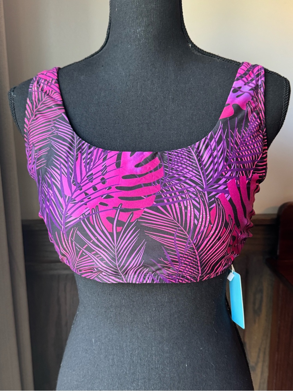 Yonique Purple & Pink Tropical Print bikini top medium nwt